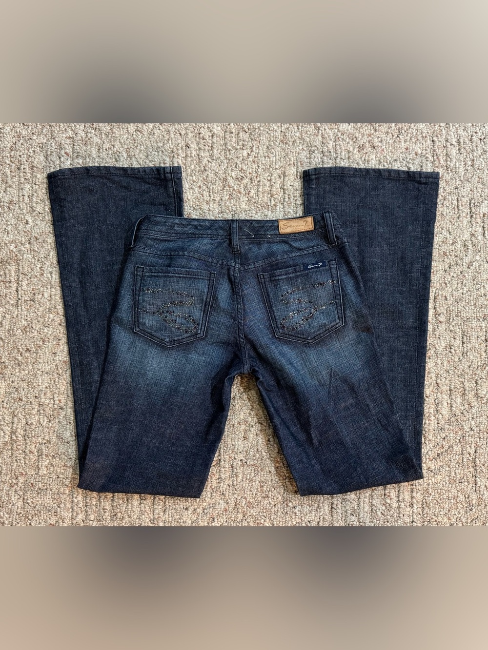 Y2K Vintage Women’s Junior Size 27 Seven7 Dark Wash, Low-rise Flared Jeans